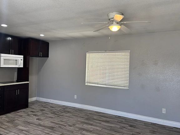 4th image of 1147 W Avenue H11