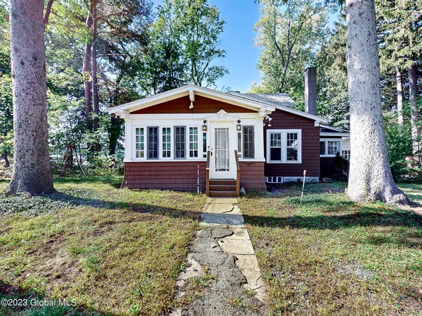 33 Merrill Street, Albany, NY 12205