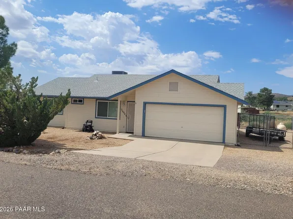 20043 E Prickly Pear Dr, Mayer, AZ 86333