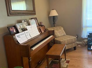 4325 Westway Ave, Racine, WI 53405