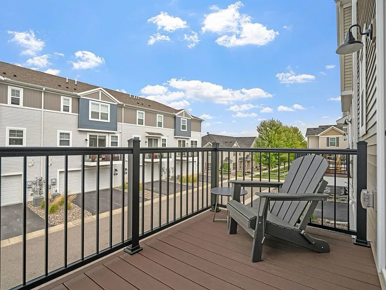 832 Roselyn Dr #831 — Photo 26