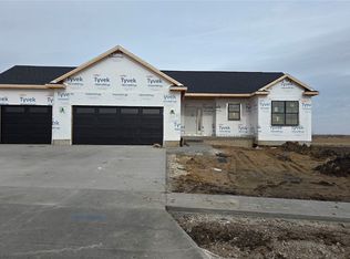 4162 Calder Dr, Marion, IA 52302