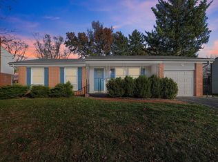 6076 Endicott Rd, Columbus, OH 43229