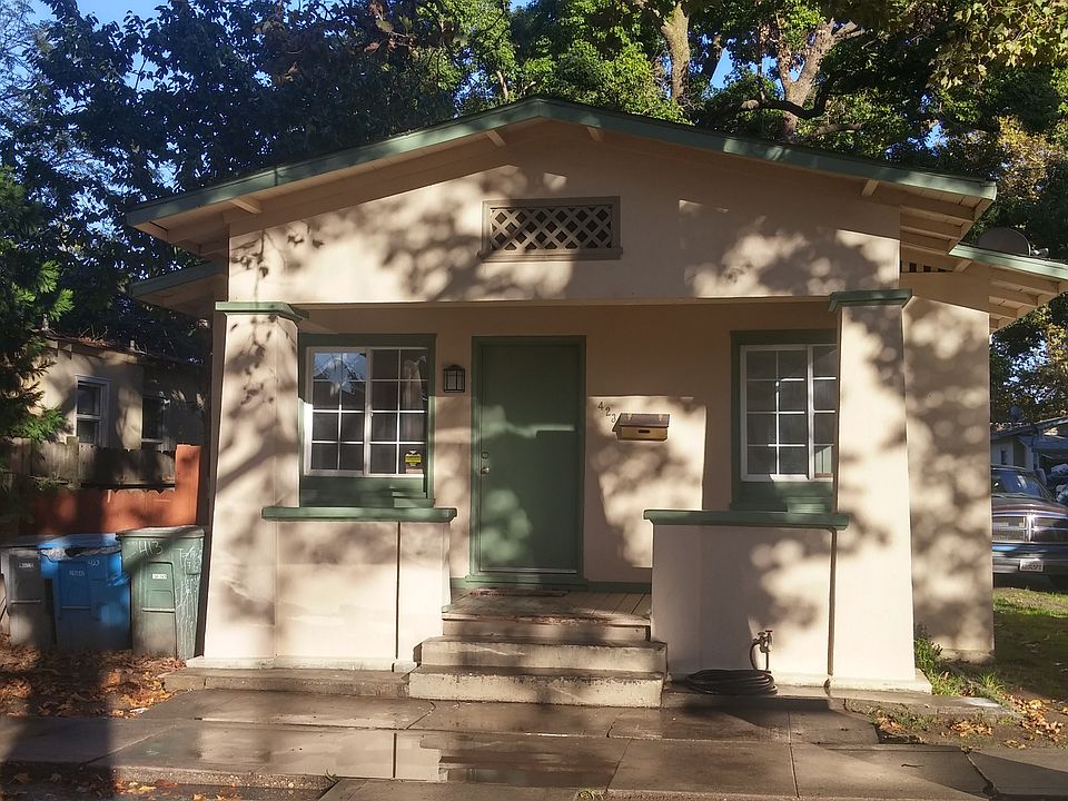 1st image of 423 Pine St