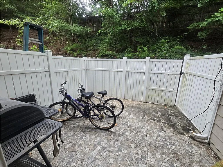 3222 Hidden Cove Cir — Photo 11
