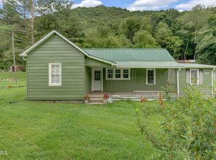 901 Allison Gap Rd, Saltville, VA 24370