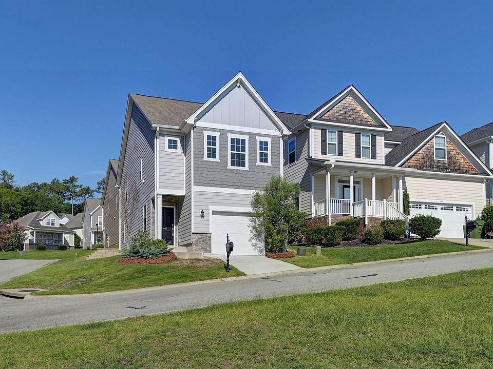 1st image of 401 Bosque Cir