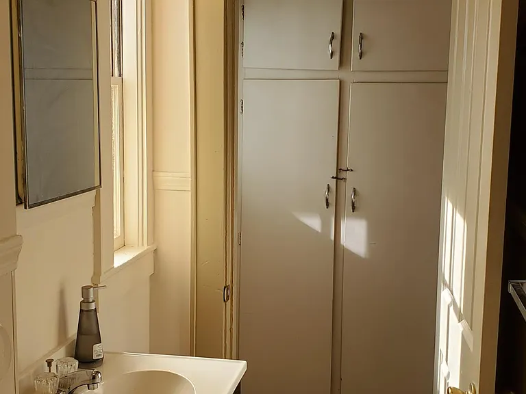 298 Granite St #2F — Photo 13