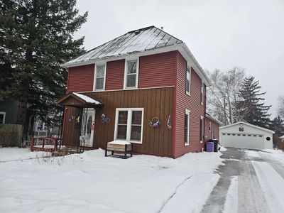 113 N State St, Waupaca, WI, 54981
