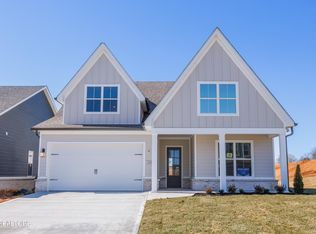 2545 Maroon Bells Rd, Knoxville, TN 37932