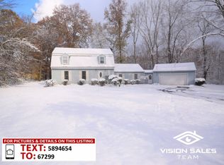 15812 Creed Rd, Diamond, OH 44412