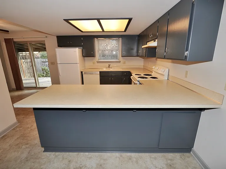 9972 N Hillview Dr — Photo 21