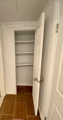 Rented by Universal Realty Group | media 7