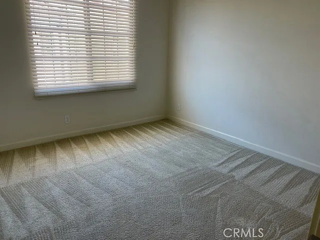 111 Holly Spgs — Photo 32