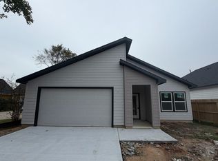 708 S Carroll St, La Porte, TX 77571