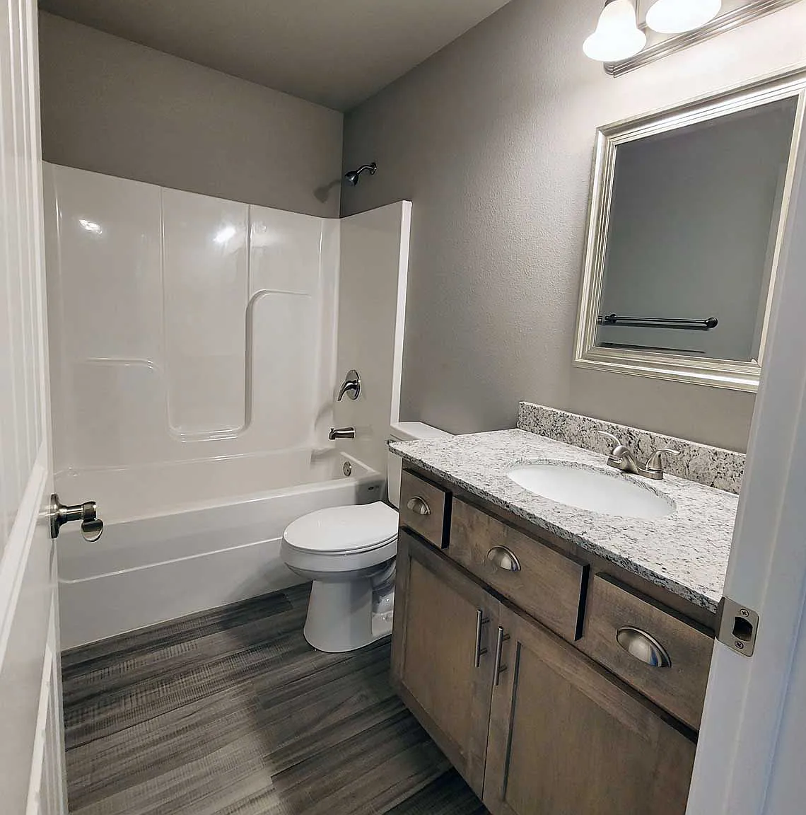 2 bed, 925 sqft, $1,025 — Photo 4