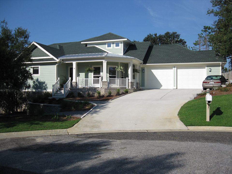 1st image of 8 Shoreline Pl