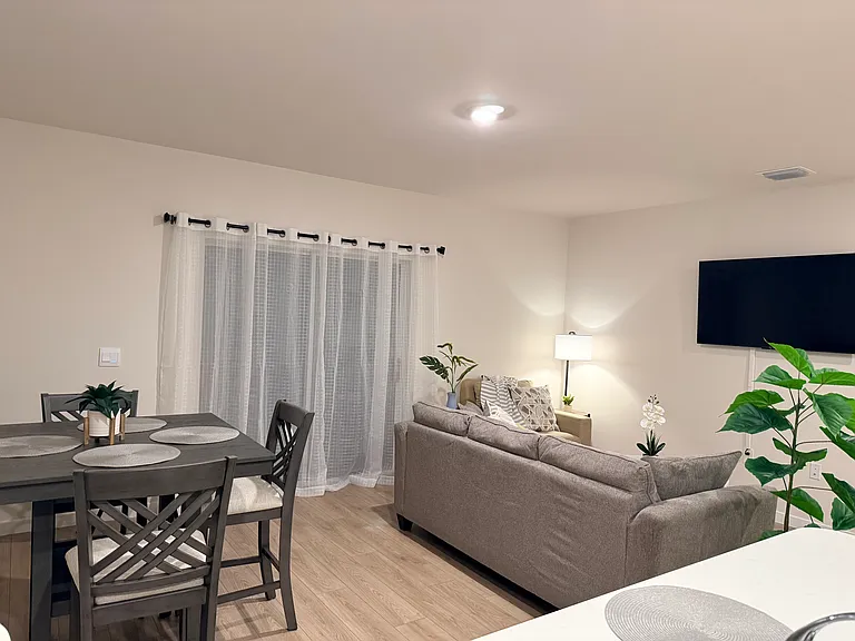 8417 Everly Preserve Dr — Photo 17