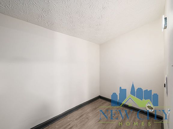 5th image of 125 Chicago Ave