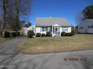 270 Allengate Ave, Pittsfield, MA 01201