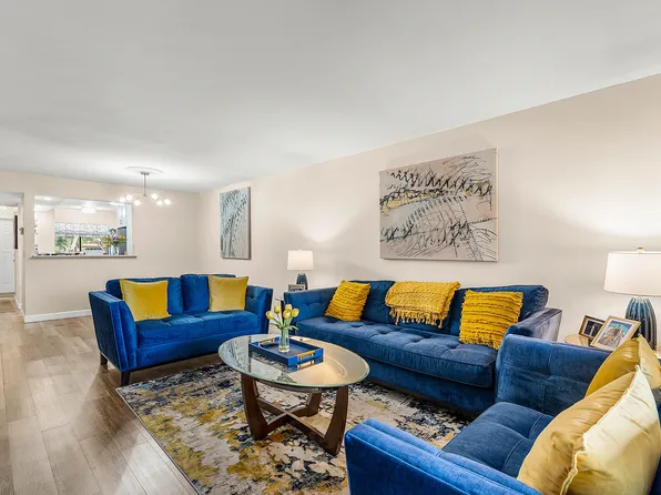 10110 Cedar Point Boulevard #203, Boynton Beach, FL 33437