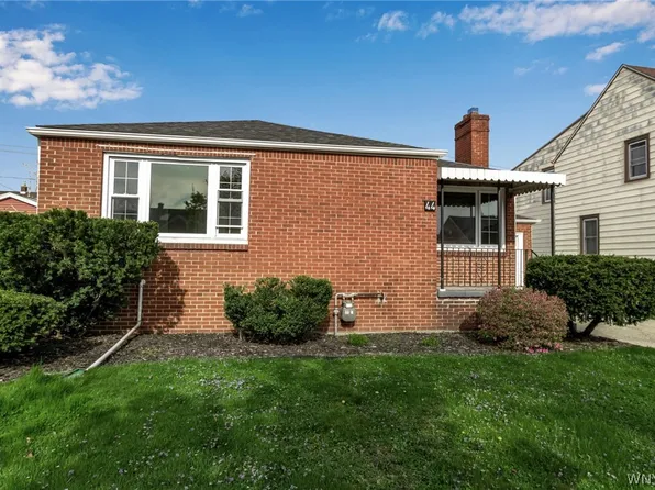 44 Louvaine Dr, Buffalo, NY 14223