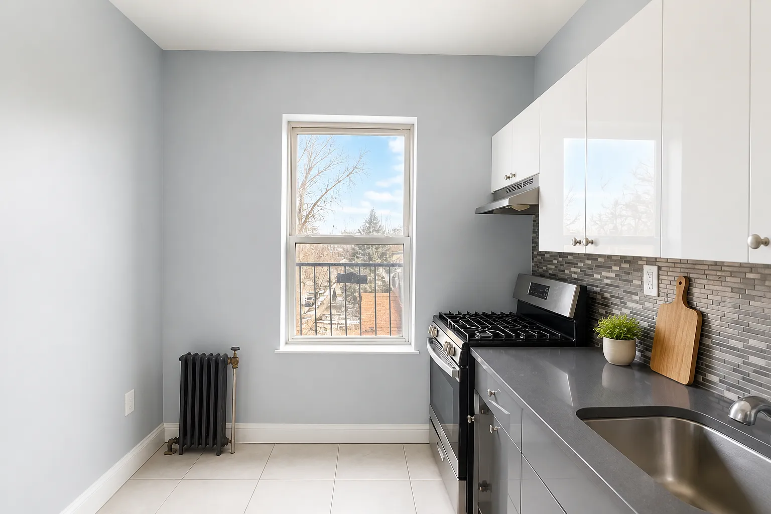 2 bed, $2,100 — Photo 2