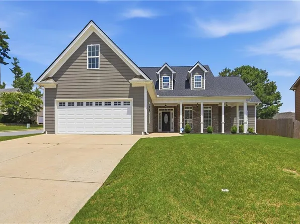 301 S Fortune Way, Dallas, GA 30157