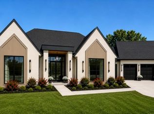 11175 Maci Ct, Dubuque, IA 52003