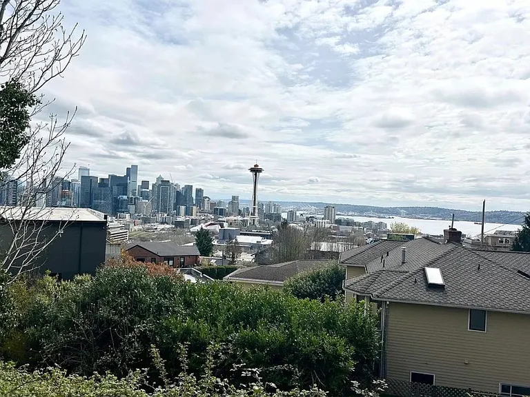 209 Highland Dr #A — Photo 4