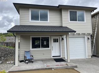1534 W Thyme Dr, Roseburg, OR 97471