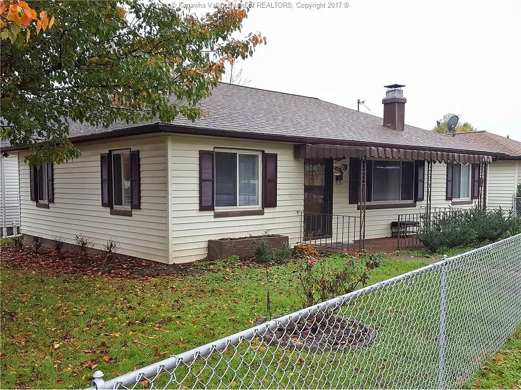 1701 Fletcher Ave photo 1