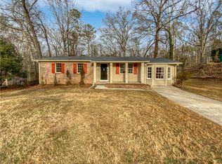 3841 Cherokee Trl, Suwanee, GA 30024
