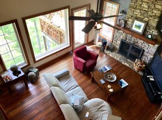 45 Mountain Air Dr, Burnsville, NC 28714