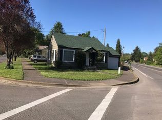 27 N H St, Cottage Grove, OR 97424