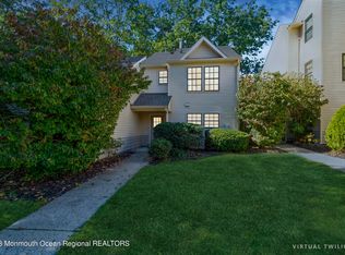 81 Whispering Oaks Way, Jackson, NJ