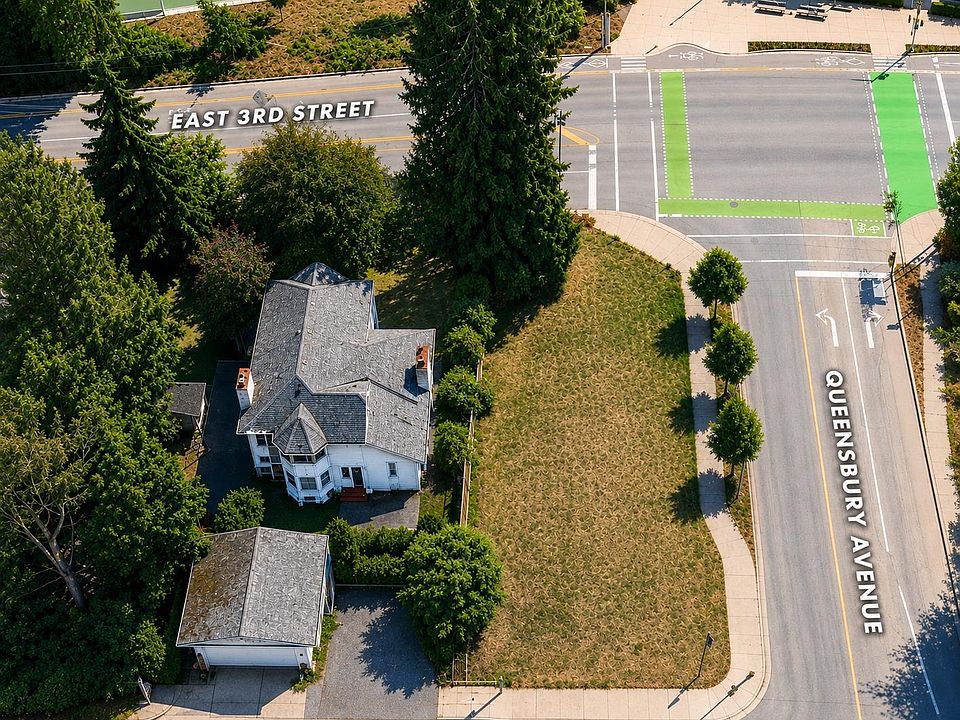 1st image of 802/808 E 3rd St