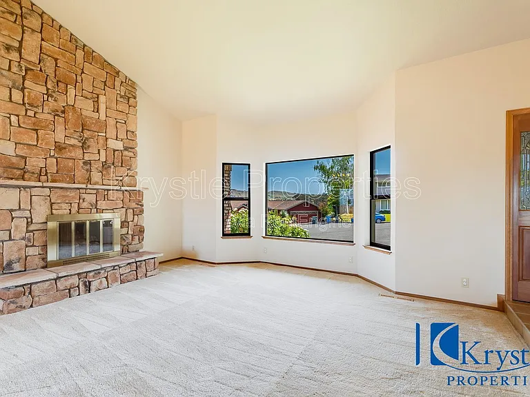 149 Pajaro Way — Photo 1