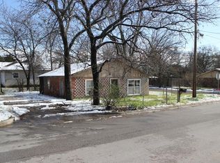 505 S Church St, Decatur, TX 76234