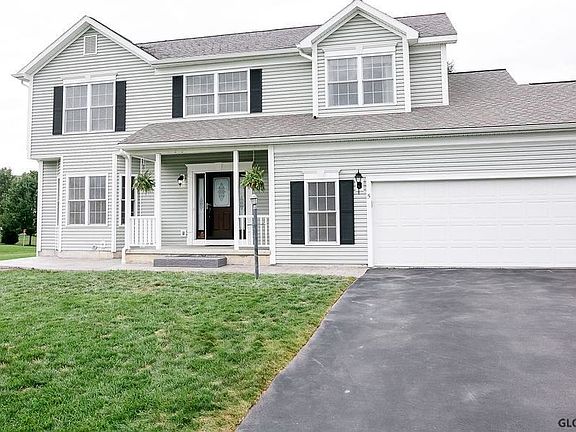 2nd image of 5 Winchester Dr