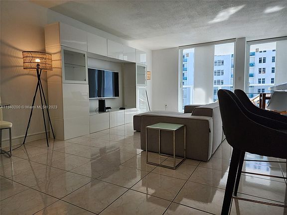 5th image of 2401 Collins Ave APT 903