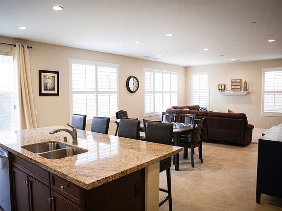 4th image of 4763 Beachwood Ct