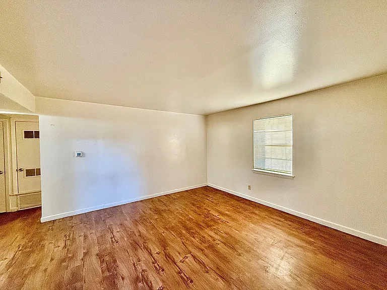 2411 S 5th St #1 — Photo 3