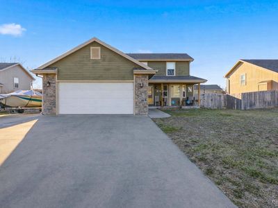 916 Meadowbrooke Ln, Junction City, KS, 66441