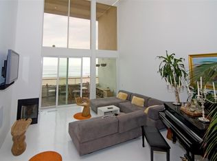 1 Eastwind St APT 302, Marina Del Rey, CA 90292