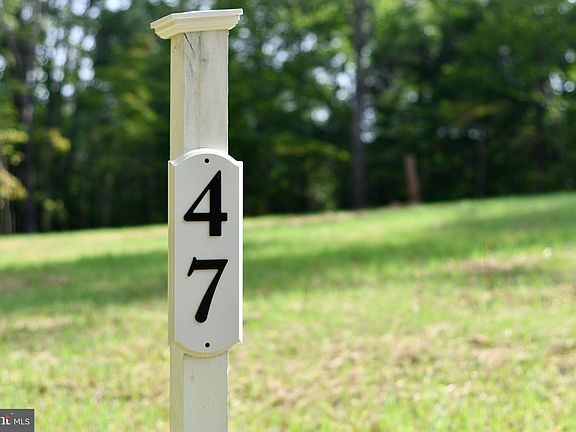 4th image of 47 Hemlock Creek Way