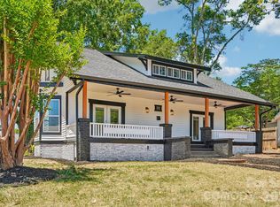 616 14th St SW, Hickory, NC 28602