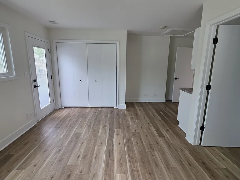 8867 S Mobile Ave — Photo 8