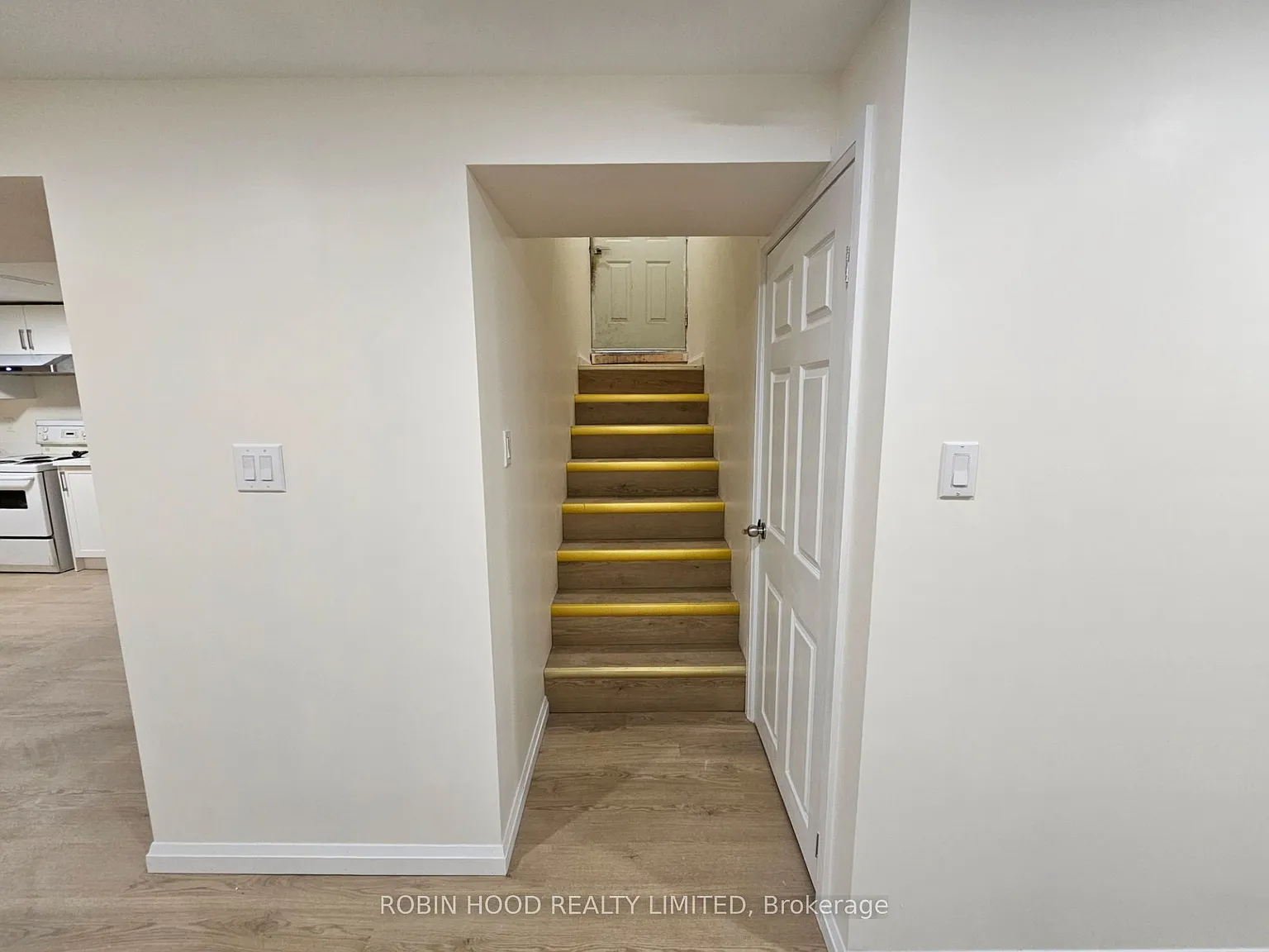 2 bed, $2,000 — Photo 2