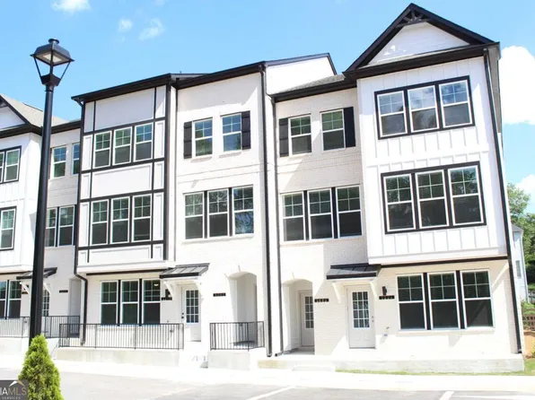 5060 Insperon Ln #32, Peachtree Corners, GA 30092